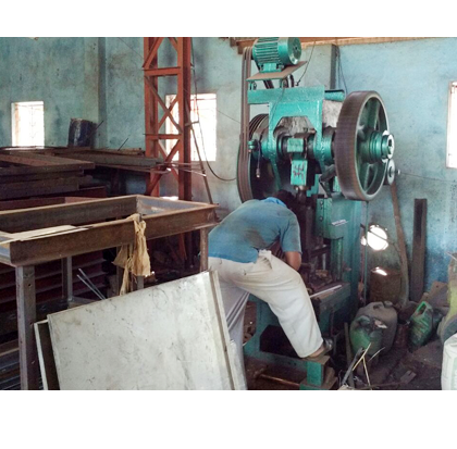 Devi Engineering Works - Conveyor Belt Scraper Manufacturer Kolkata India, Belt Scraper Manufacturer Kolkata India,Stainless Steel Fabricator Kolkata India, Gears Manufacturer Kolkata India